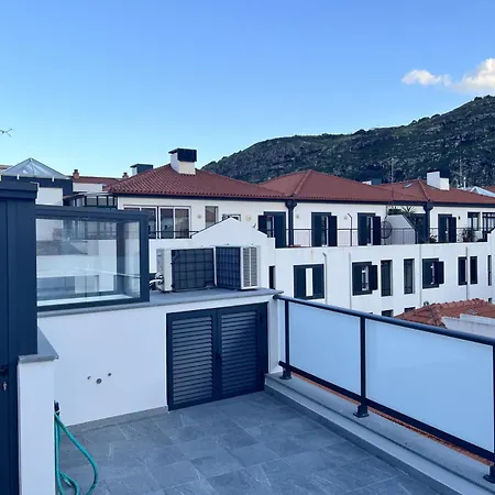 Private 1 Bedroom House In Centre Ferienhaus Machico (Madeira)