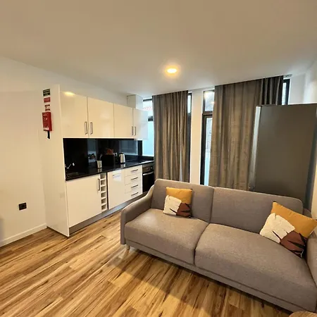 Ferienhaus Private 1 Bedroom House In Centre *