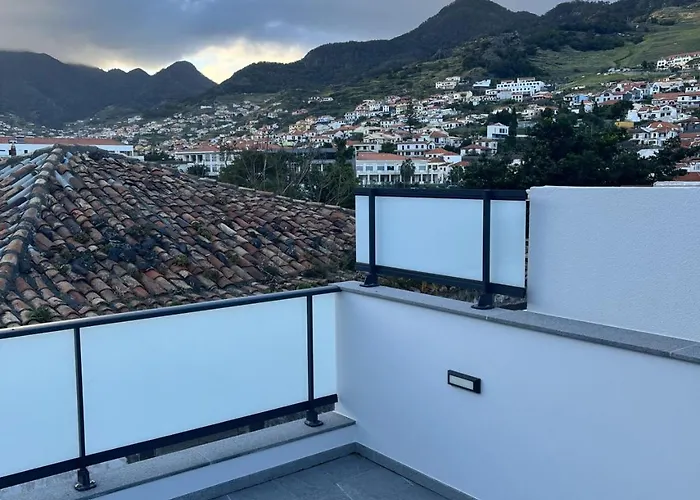 Private 1 Bedroom House In Centre 度假居